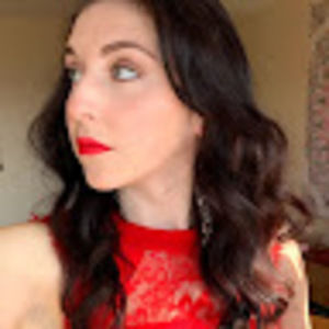 Meet your Posher, Dina